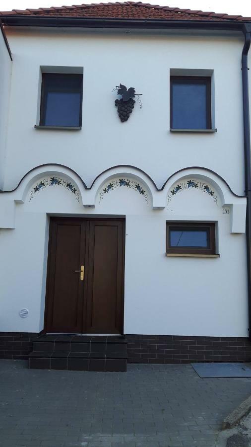 Vinny Sklipek Na Spojovaci Mutěnice Exteriör bild